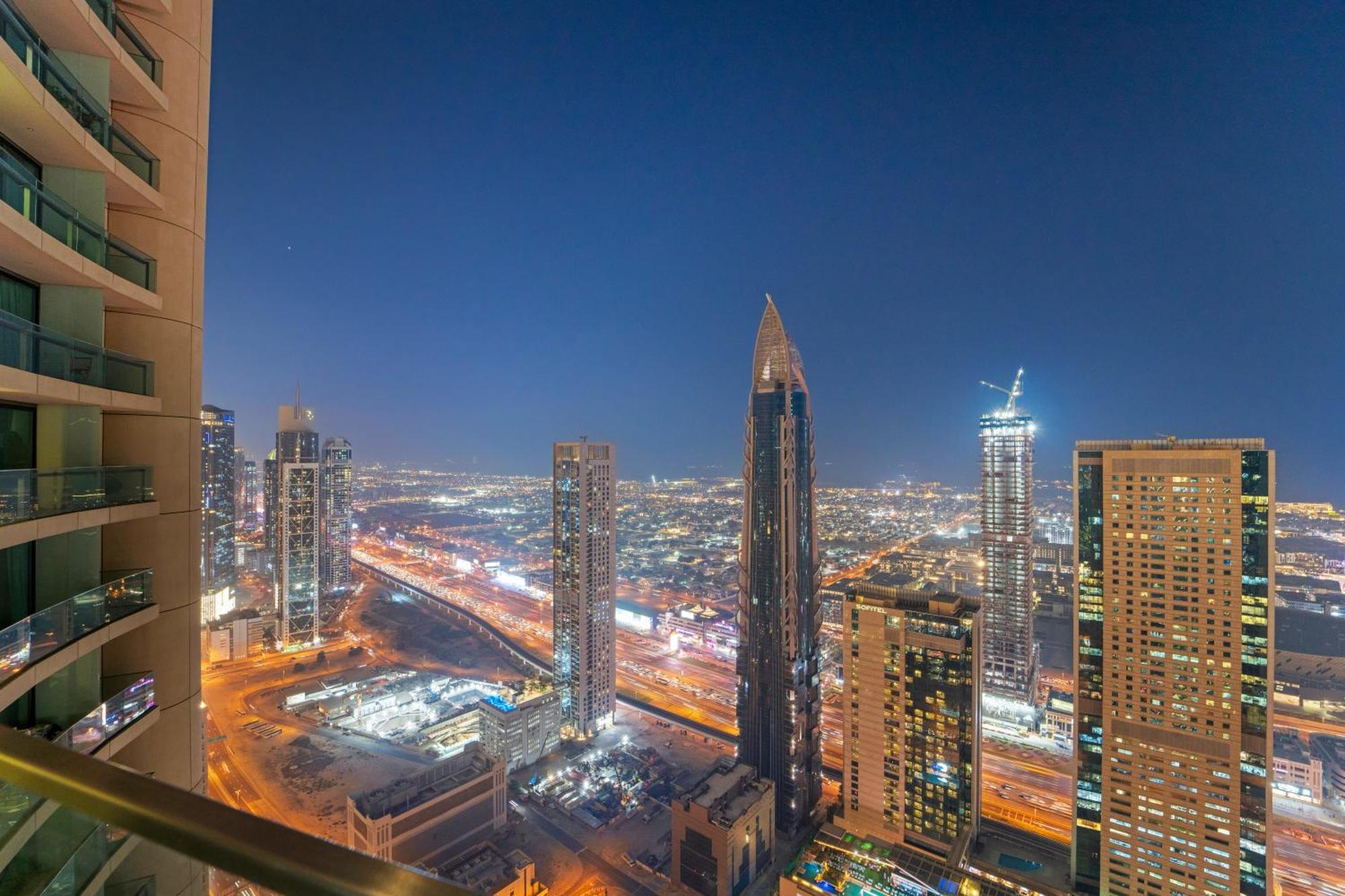 First Class 2Br With Full Dubai Skyline & Sea View Екстериор снимка